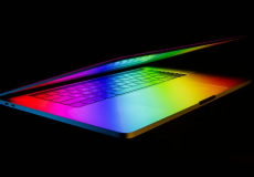 این موضوع رؤیای مک‌بوک پرو M6 با نمایشگر OLED را در سال جاری زنده نگه می‌دارد