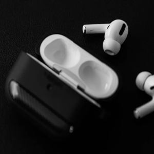 دوربین‌های AirPods می‌توانند از ژست‌های حرکتی شبیه Vision Pro پشتیبانی کنند